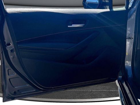 Used 2022 Toyota Corolla SE FWD image 18