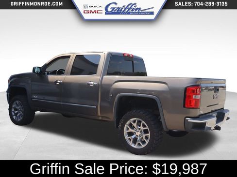 Used 2015 GMC Sierra 1500 SLT w/ SLT Crew Cab Value Package AWD/4WD image 3