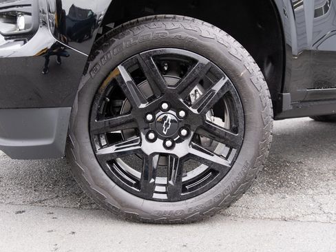 New 2025 Chevrolet Colorado Z71 w/ Z71 Convenience Package 2 image 27