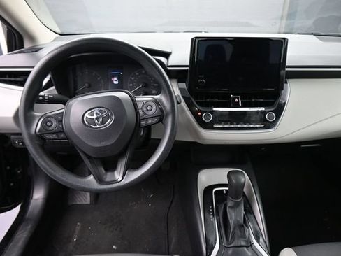 Used 2024 Toyota Corolla LE FWD image 22