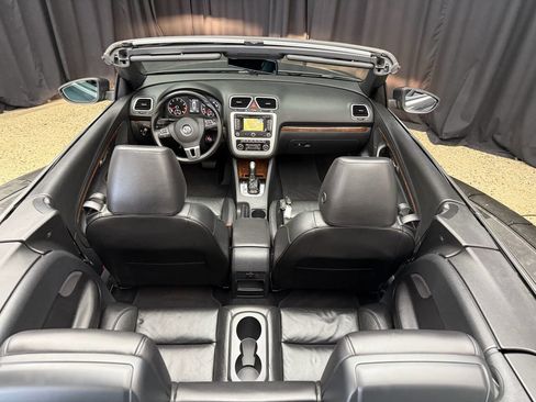 Used 2012 Volkswagen Eos Lux image 18