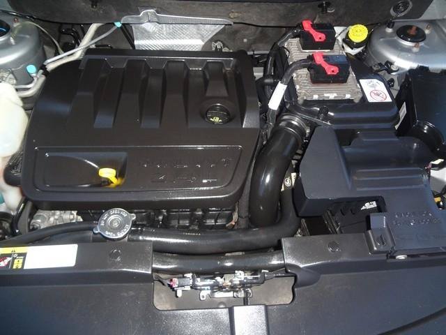 Used 2017 Jeep Compass Latitude FWD image 24