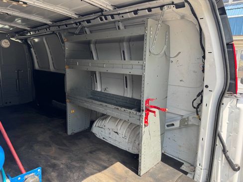 Used 2018 Chevrolet Express 3500 Extended w/ Driver Convenience Package image 13