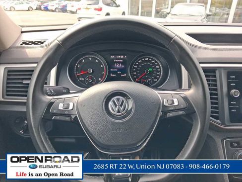 Used 2020 Volkswagen Atlas SE AWD/4WD image 24