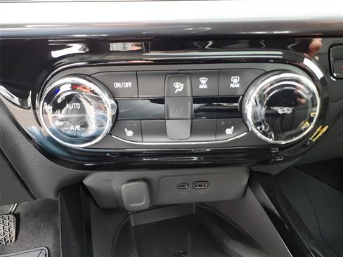 New 2026 Chevrolet Trax ACTIV image 22