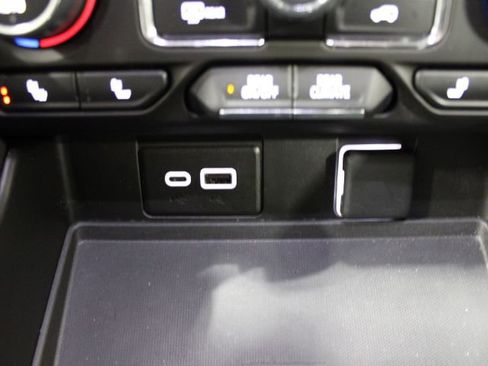 Used 2024 Chevrolet Tahoe Z71 w/ Z71 Off-Road Package image 52