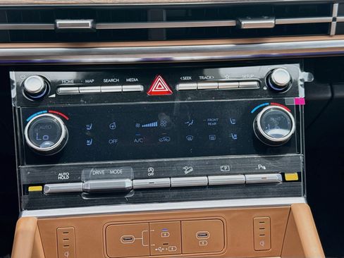 New 2027 Hyundai Santa Fe Limited FWD image 12