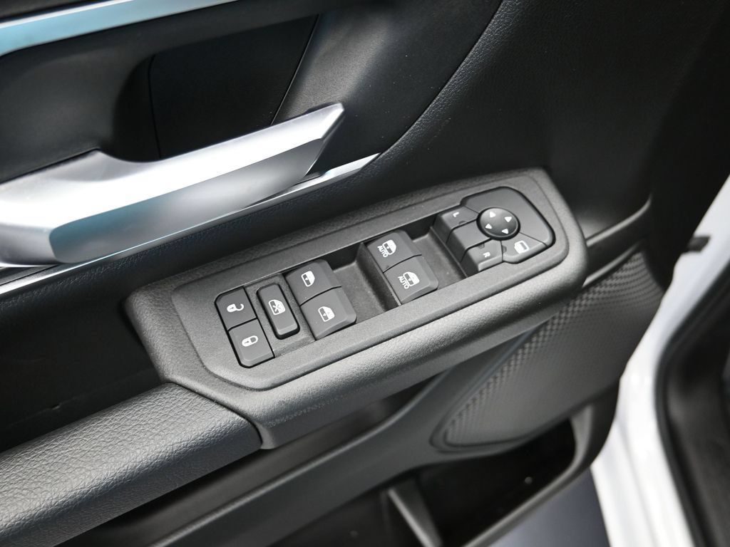 New 2025 RAM 1500 Big Horn AWD/4WD image 11