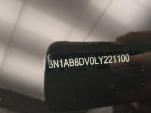 Used 2020 Nissan Sentra SR FWD image 33
