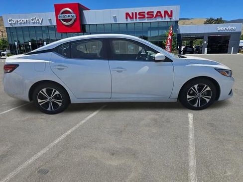 Used 2022 Nissan Sentra SV w/ Trunk Package image 7