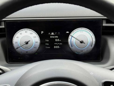 Used 2022 Hyundai Tucson Limited image 11