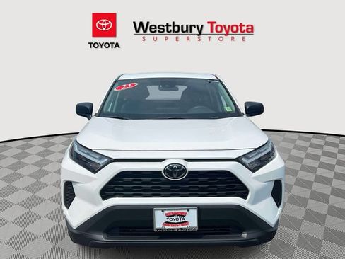 Certified 2023 Toyota RAV4 LE AWD/4WD image 3