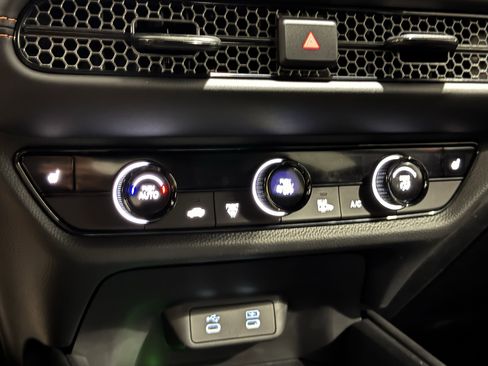 New 2026 Honda HR-V Sport image 12