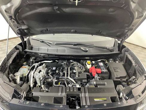 Certified 2025 Nissan Kicks SV w/ Illumination Package AWD/4WD image 25