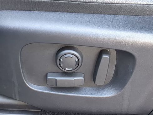 Certified 2024 Land Rover Range Rover Evoque S image 17