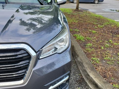 Used 2021 Subaru Ascent Touring w/ Popular Package #2A image 3