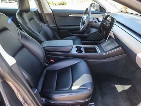 Used 2023 Tesla Model 3 Standard Range RWD image 15