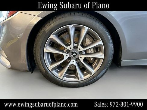 Used 2018 Mercedes-Benz E 400 4MATIC Sedan image 32