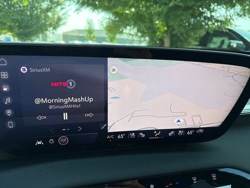 New 2026 Buick Enclave Avenir w/ Super Cruise Package FWD image 30