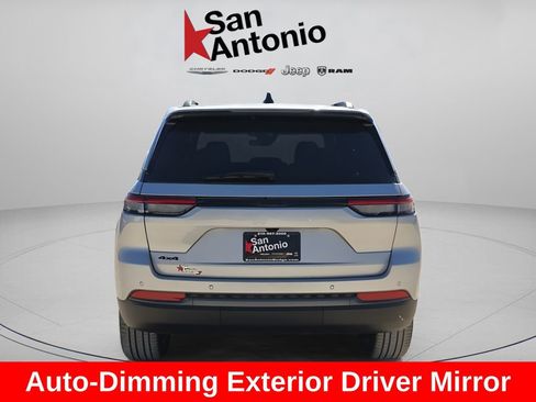 New 2026 Jeep Grand Cherokee Limited AWD/4WD image 7