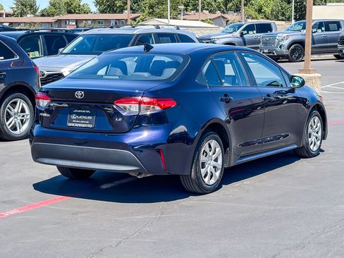 Used 2024 Toyota Corolla LE FWD image 4