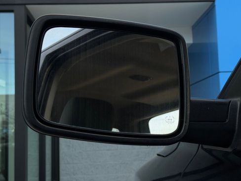 Used 2015 RAM 1500 ST w/ SXT Appearance Group AWD/4WD image 30