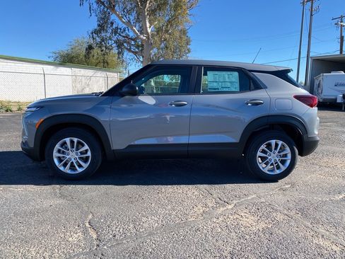 New 2026 Chevrolet TrailBlazer LS image 3