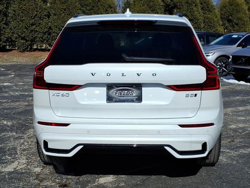 New 2026 Volvo XC60 B5 Ultra w/ Climate Package image 4
