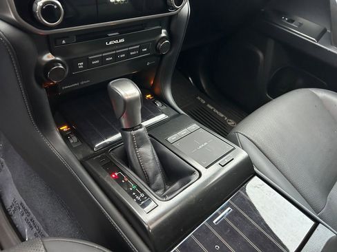 Used 2022 Lexus GX 460 Premium w/ Premium Package image 35