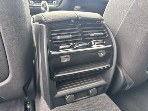 Used 2019 BMW 540i xDrive w/ M Sport Package AWD/4WD image 16