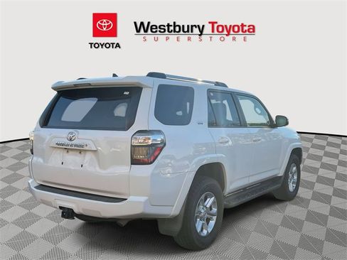 Used 2019 Toyota 4Runner SR5 image 6