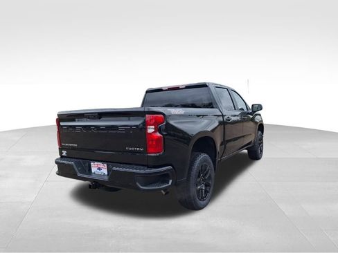 New 2026 Chevrolet Silverado 1500 Custom Trail Boss w/ Turbomax Blackout Package image 5