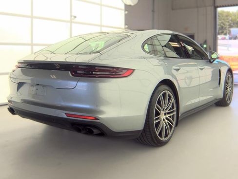 Used 2018 Porsche Panamera 4S w/ Premium Package Plus AWD/4WD image 3