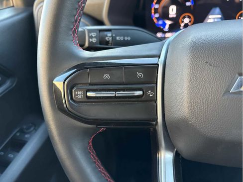 Used 2025 Chevrolet Colorado W/T w/ WT Convenience Package II image 24