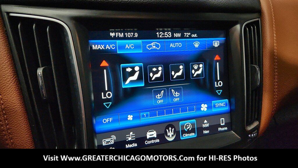 Used 2018 Maserati Levante AWD/4WD image 33