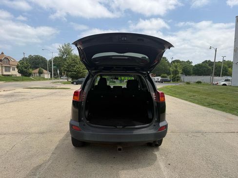 Used 2015 Toyota RAV4 XLE AWD/4WD image 8
