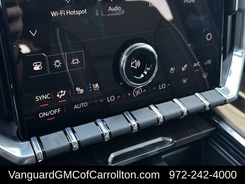 New 2026 GMC Acadia Denali Ultimate w/ LPO, Floor Liner Package image 15