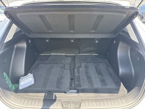 Certified 2025 Hyundai Kona SEL AWD/4WD image 6