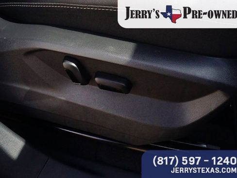 Used 2023 Volkswagen Atlas SEL AWD/4WD image 27
