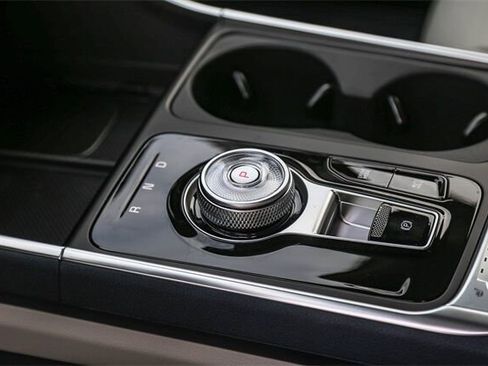 New 2026 Kia Carnival SX Prestige image 18