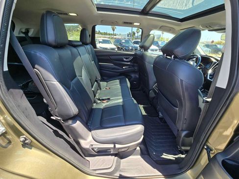 Used 2023 Subaru Ascent Limited w/ Technology Package AWD/4WD image 12