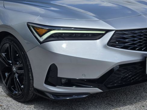 Certified 2026 Acura Integra A-Spec FWD image 9