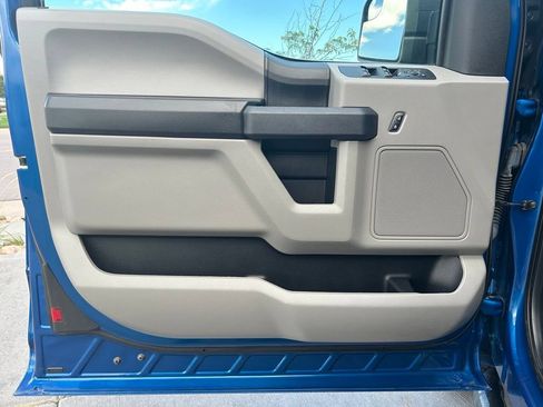 Used 2018 Ford F150 XL w/ Equipment Group 101A Mid AWD/4WD image 13