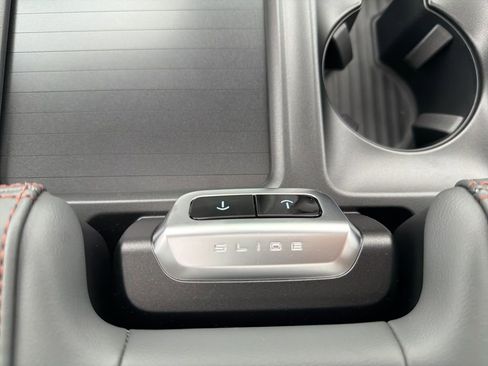 New 2025 Ford Expedition Max Active image 32