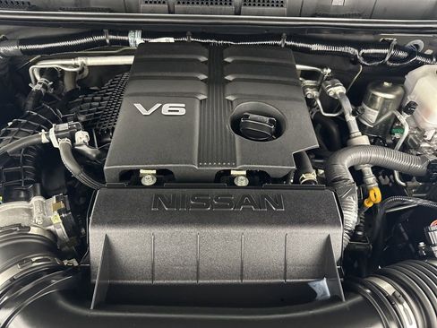 Used 2023 Nissan Frontier PRO-4X w/ Pro Convenience Package image 40