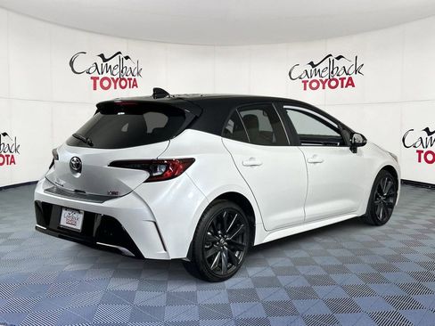 Used 2025 Toyota Corolla XSE FWD image 7