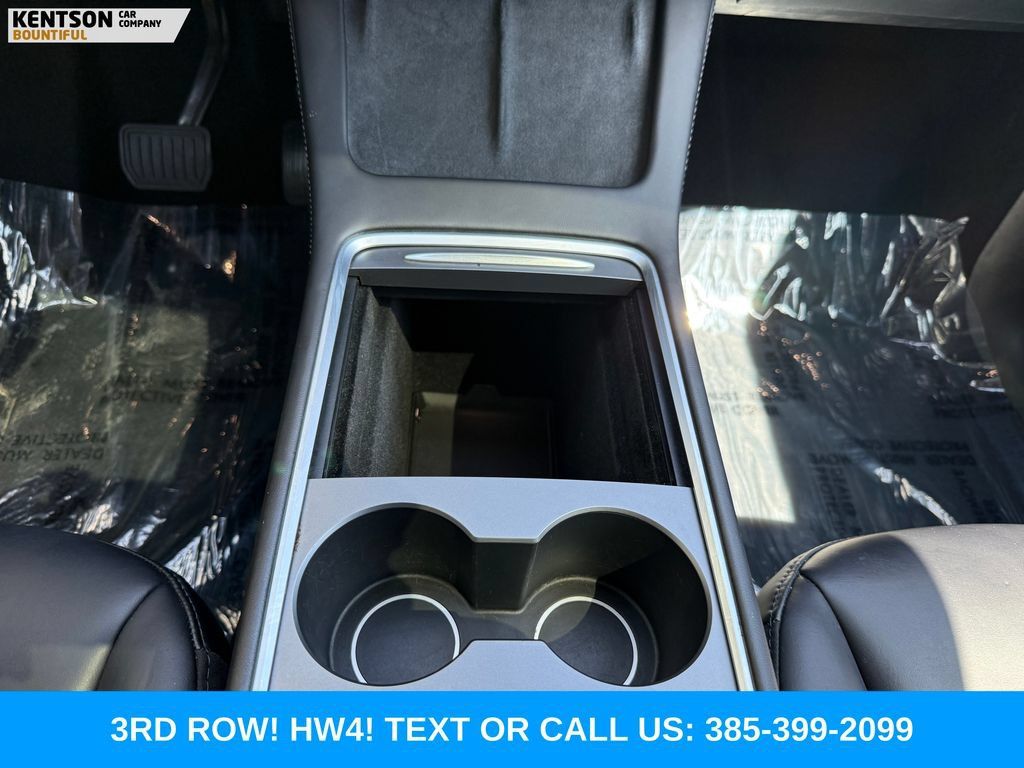 Used 2023 Tesla Model Y Long Range AWD/4WD image 18