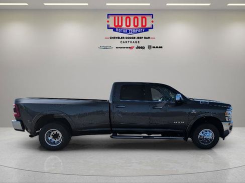 Used 2022 RAM 3500 Laramie AWD/4WD image 2