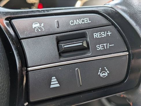 Used 2023 Honda HR-V Sport image 9