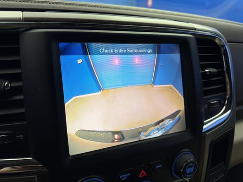 Used 2014 RAM 1500 Laramie w/ Convenience Group image 21